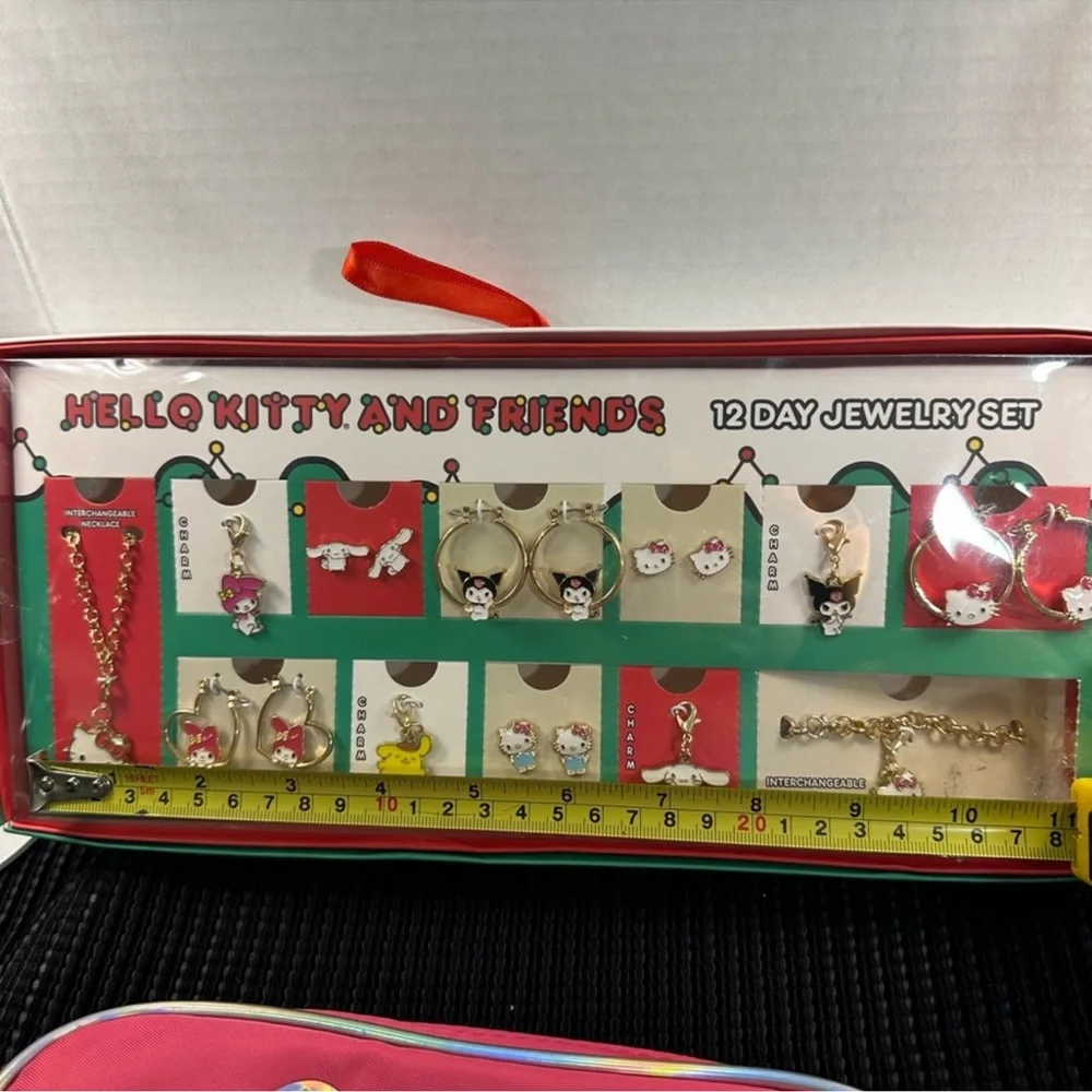 🆕 Hello Kitty 12 Day Jewelry Set & Travel Organizer